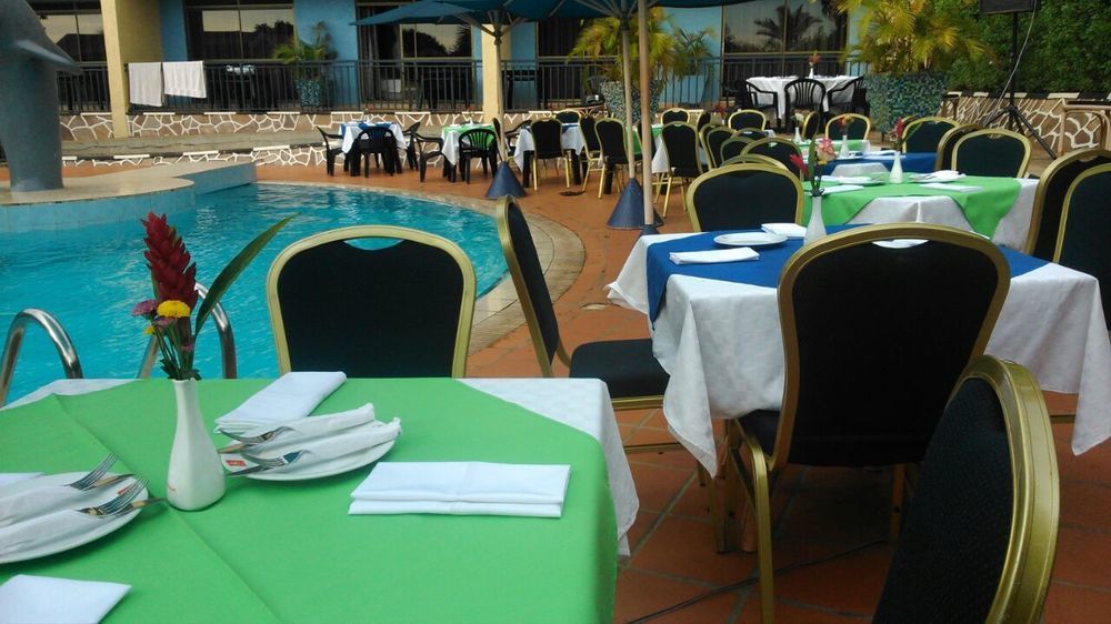 Dolphin Suites Kampala Kültér fotó